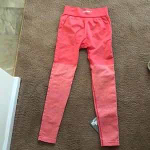 Been sitting in closet forever - never worn.